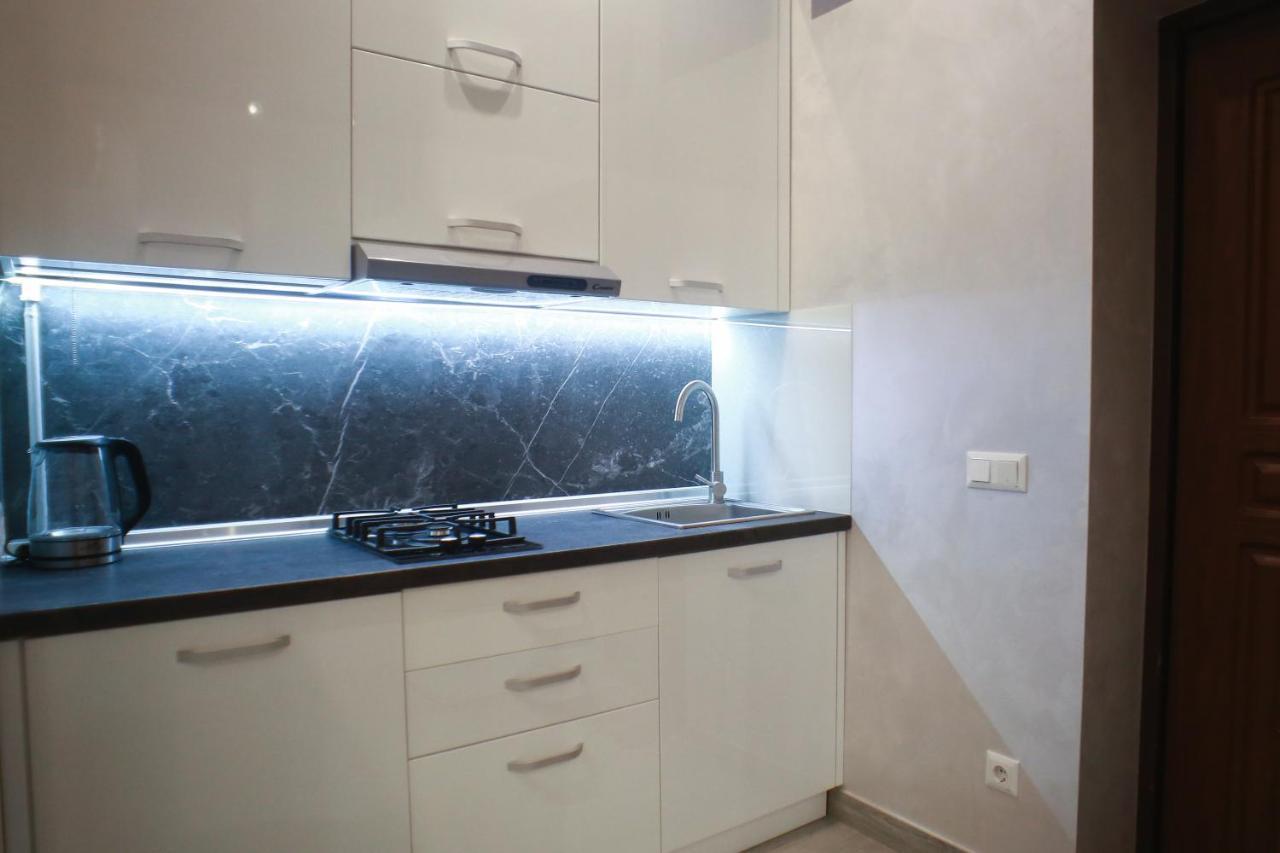 Leogrand Apartment On Drohobycha 4 Lviv Eksteriør billede