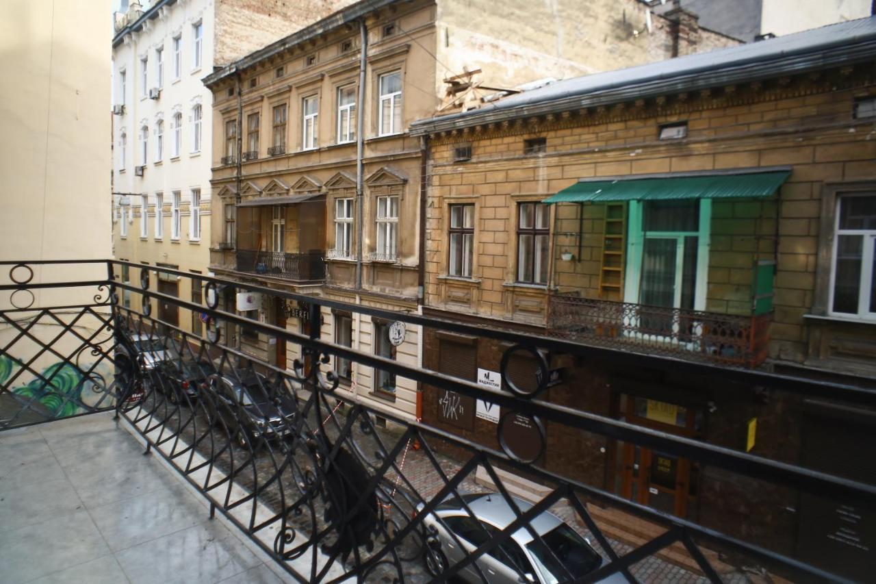 Leogrand Apartment On Drohobycha 4 Lviv Eksteriør billede