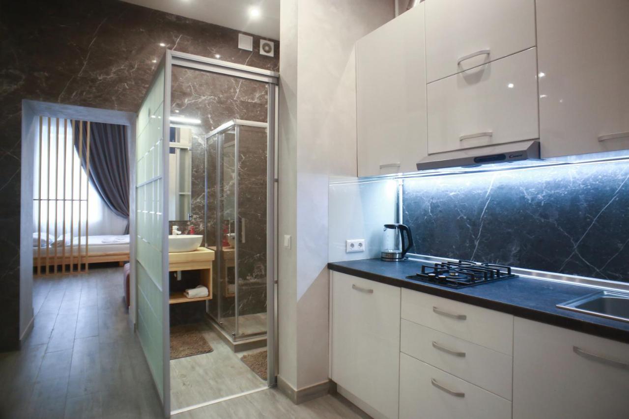 Leogrand Apartment On Drohobycha 4 Lviv Eksteriør billede